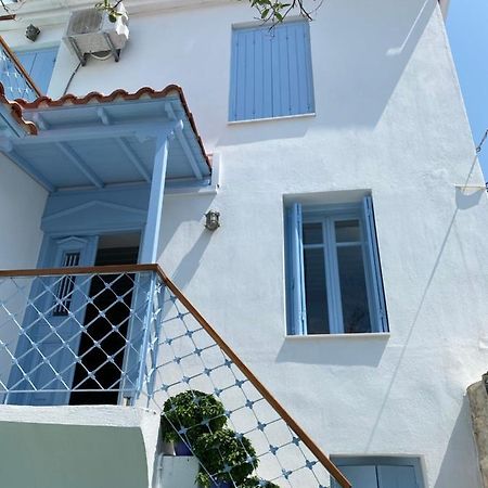 Beautiful Townhouse In Skiathos Town Exterior photo